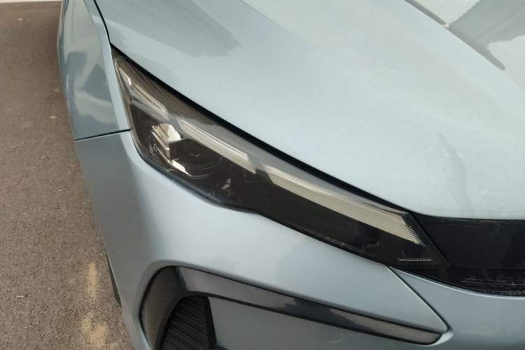 Used Geely Auto Emgrand L HiP 2024 Champion Edition 1.5TD-DHT Pro 100KM Excellence Model Right Front Headlight