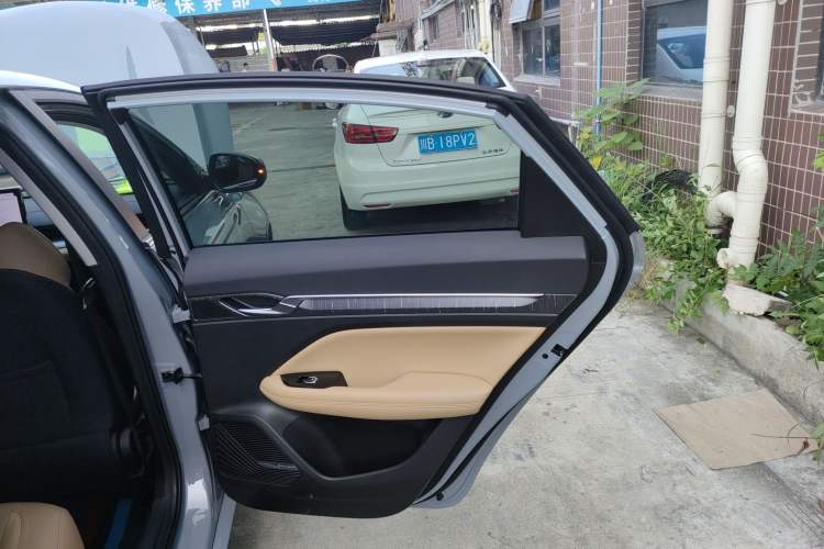 Used Geely Auto Emgrand L HiP 2024 Champion Edition 1.5TD-DHT Pro 100KM Excellence Model Right Rear Door Interior