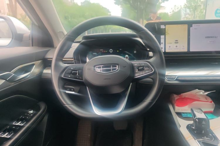 Used Geely Auto Emgrand L HiP 2024 Champion Edition 1.5TD-DHT Pro 100KM Superior Model Steering Wheel