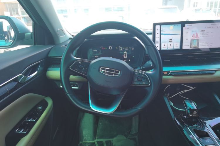 Used Geely Auto Emgrand L HiP 2024 Champion Edition 1.5TD-DHT Pro 100KM Excellence Model Steering Wheel