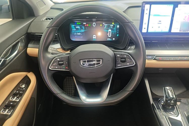 Used Geely Auto Emgrand L HiP 2024 Champion Edition 1.5TD-DHT Pro 100KM Excellence Model Steering Wheel
