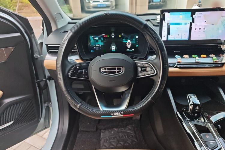 Used Geely Auto Emgrand L HiP 2024 Champion Edition 1.5TD-DHT Pro 100KM Excellence Model Steering Wheel