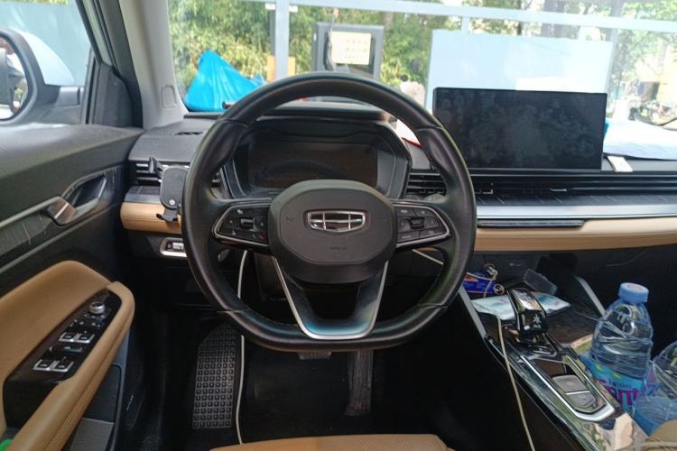 Used Geely Auto Emgrand L HiP 2024 Champion Edition 1.5TD-DHT Pro 100KM Excellence Model Steering Wheel