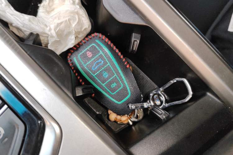 Used Geely Auto Emgrand L HiP 2024 Longteng Edition 1.5TD-DHT Pro 100KM Superior Model Vehicle Key