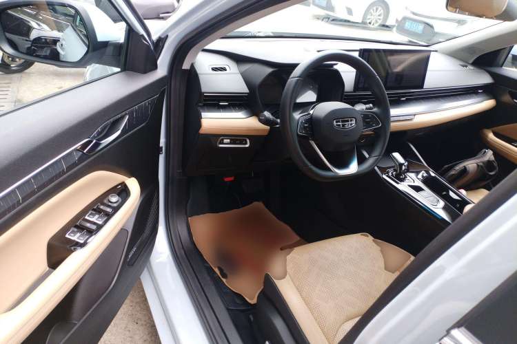 Used Geely Auto Emgrand L HiP 2024 Champion Edition 1.5TD-DHT Pro 100KM Excellence Model Driver Seat