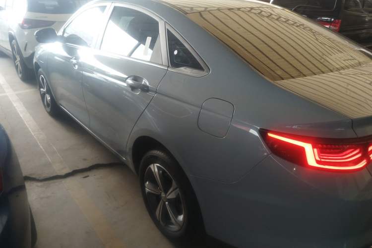 Used Geely Auto Emgrand L HiP 2024 Champion Edition 1.5TD-DHT Pro 100KM Superior Model Left Side