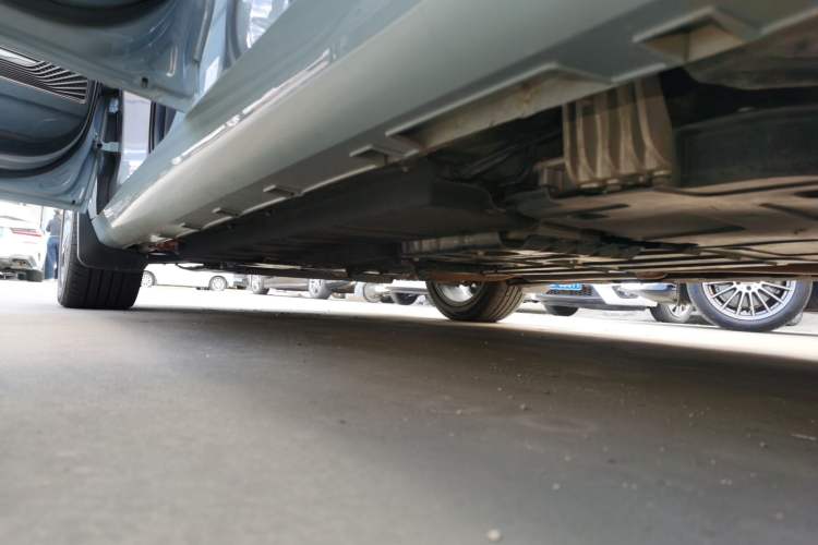 Used Geely Auto Emgrand L HiP 2024 Champion Edition 1.5TD-DHT Pro 100KM Excellence Model Left Side Sill