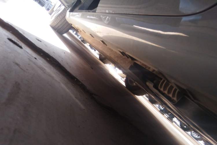 Used Geely Auto Emgrand L HiP 2024 Champion Edition 1.5TD-DHT Pro 100KM Superior Model Left Side Sill
