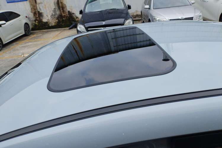 Used Geely Auto Emgrand L HiP 2024 Champion Edition 1.5TD-DHT Pro 100KM Excellence Model Roof