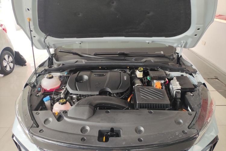 Used Geely Auto Emgrand L HiP 2024 Longteng Edition 1.5TD-DHT Pro 100KM Superior Model Engine Bay