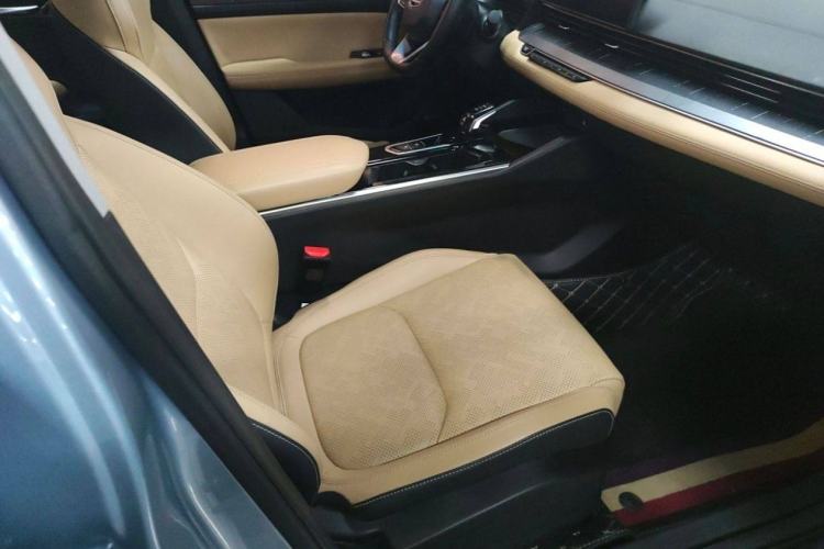 Used Geely Auto Emgrand L HiP 2024 Champion Edition 1.5TD-DHT Pro 100KM Excellence Model Interior 9