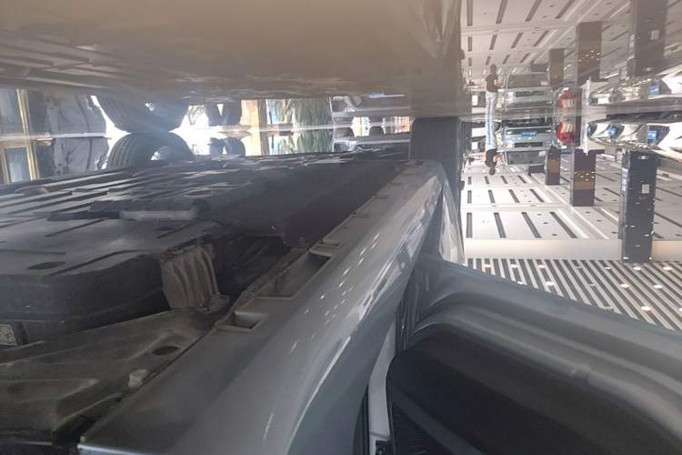 Used Geely Auto Emgrand L HiP 2024 Champion Edition 1.5TD-DHT Pro 100KM Excellence Model Left Side Sill