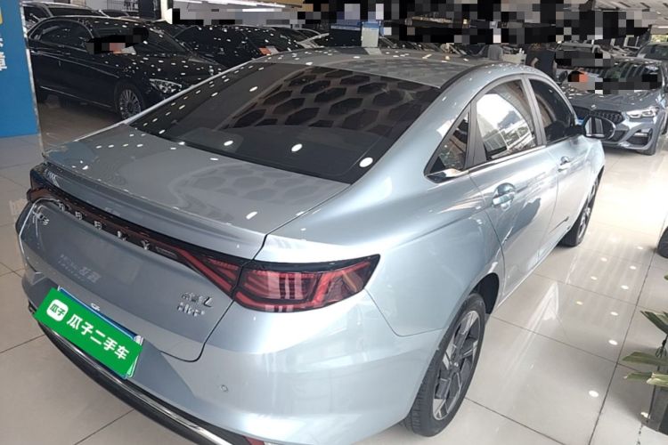 Used Geely Auto Emgrand L HiP 2024 Champion Edition 1.5TD-DHT Pro 100KM Excellence Model Rear Right 45 Deg
