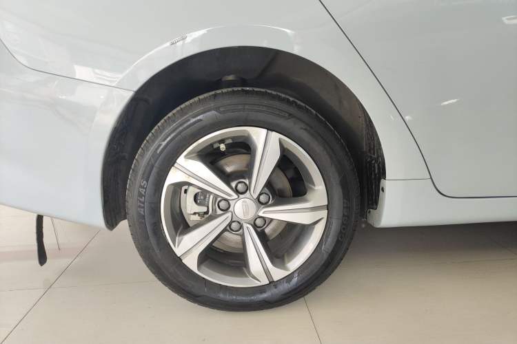 Used Geely Auto Emgrand L HiP 2024 Longteng Edition 1.5TD-DHT Pro 100KM Superior Model Right Rear Wheel Hub