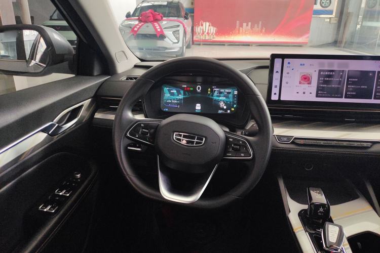 Used Geely Auto Emgrand L HiP 2024 Longteng Edition 1.5TD-DHT Pro 100KM Superior Model Steering Wheel