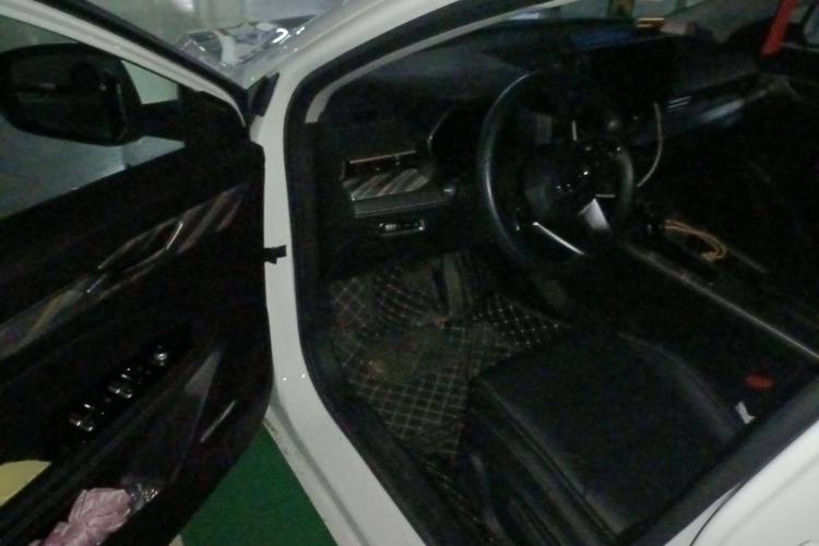 Used Geely Auto Emgrand L HiP 2024 Champion Edition 1.5TD-DHT Pro 100KM Superior Model Driver Seat