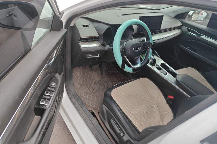 Used Geely Auto Emgrand L HiP 2024 Champion Edition 1.5TD-DHT Pro 100KM Superior Model Driver Seat