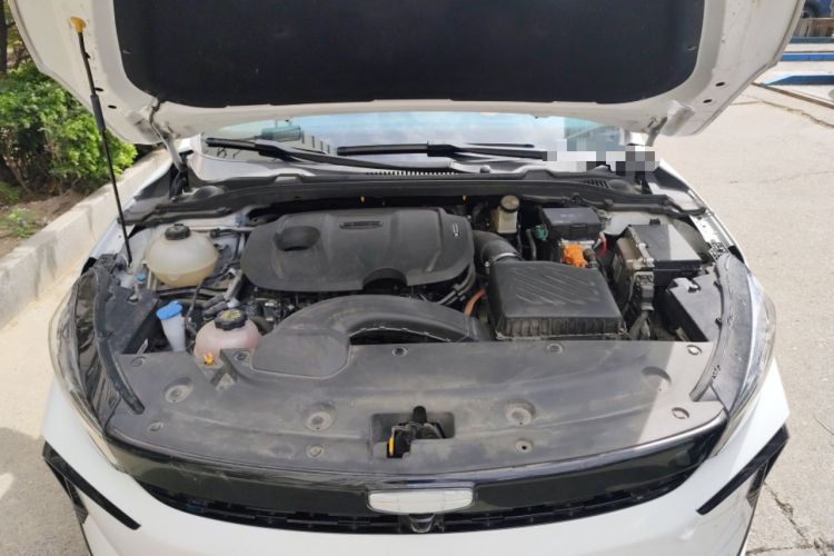 Used Geely Auto Emgrand L HiP 2024 Champion Edition 1.5TD-DHT Pro 100KM Excellence Model Engine Bay