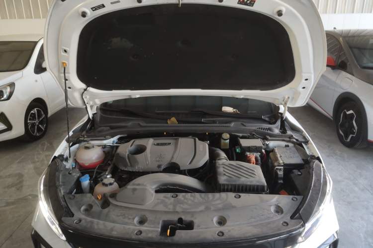 Used Geely Auto Emgrand L HiP 2024 Longteng Edition 1.5TD-DHT Pro 100KM Superior Model Engine Bay