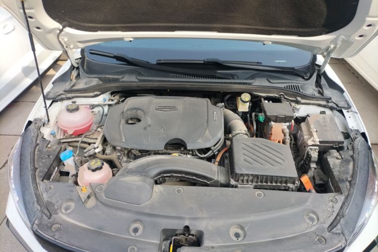 Used Geely Auto Emgrand L HiP 2024 Champion Edition 1.5TD-DHT Pro 100KM Superior Model Engine Bay