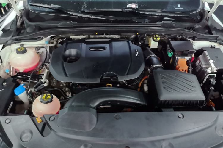 Used Geely Auto Emgrand L HiP 2024 Champion Edition 1.5TD-DHT Pro 100KM Superior Model Engine Bay