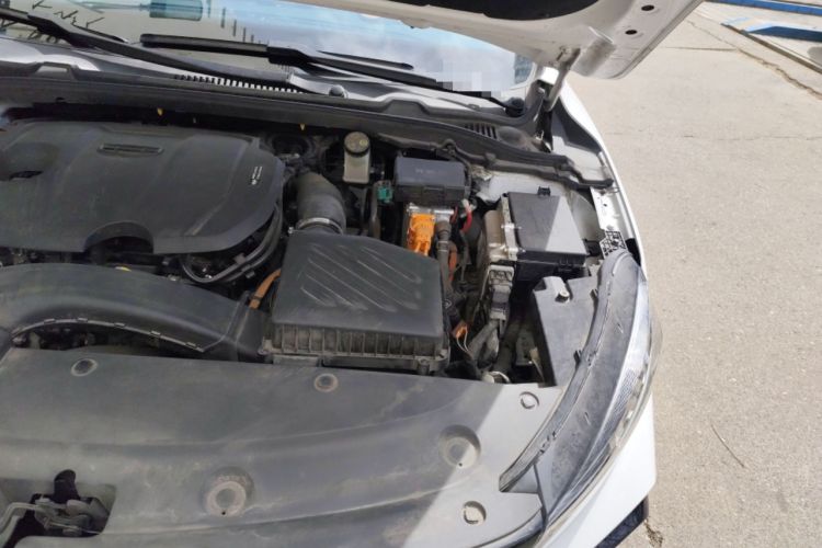 Used Geely Auto Emgrand L HiP 2024 Champion Edition 1.5TD-DHT Pro 100KM Excellence Model Engine Bay Left