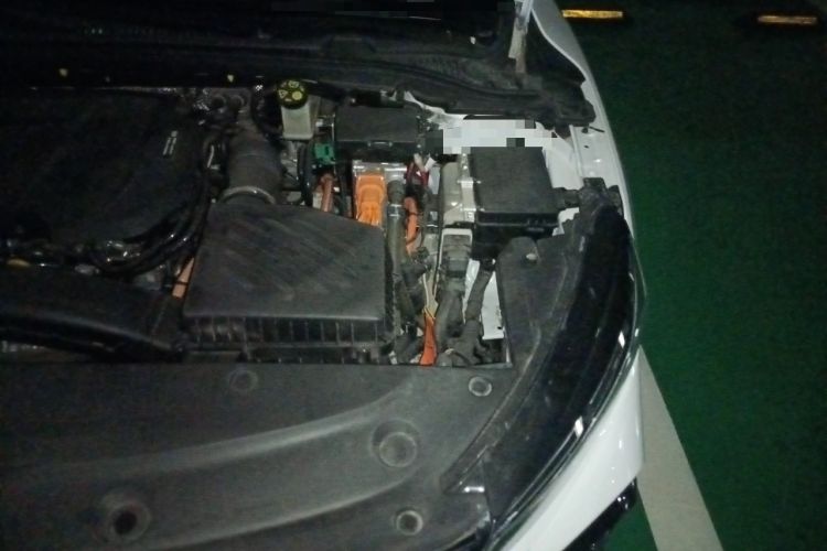 Used Geely Auto Emgrand L HiP 2024 Champion Edition 1.5TD-DHT Pro 100KM Superior Model Engine Bay Left