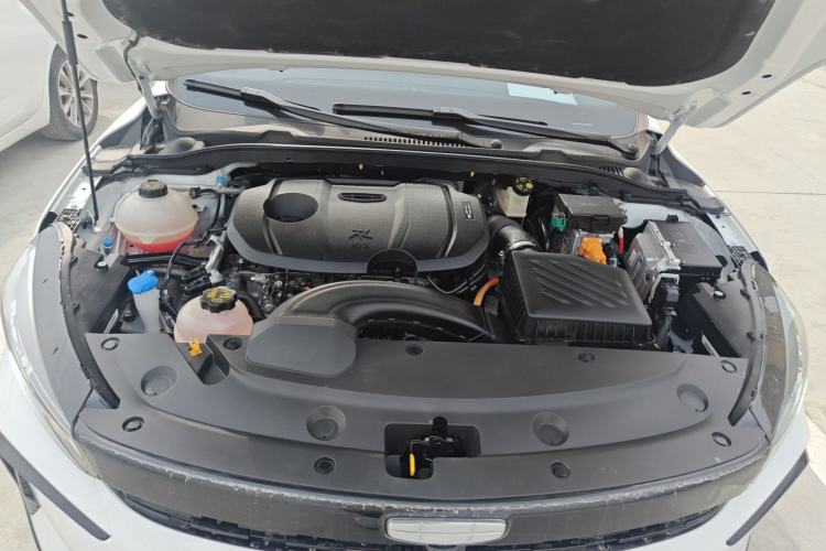 Used Geely Auto Emgrand L HiP 2024 Longteng Edition 1.5TD-DHT Pro 100KM Superior Model Engine Bay