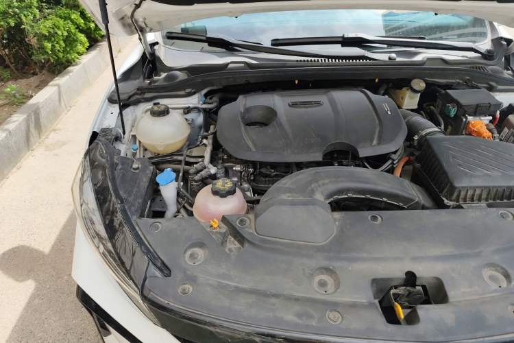 Used Geely Auto Emgrand L HiP 2024 Champion Edition 1.5TD-DHT Pro 100KM Excellence Model Engine Bay Right