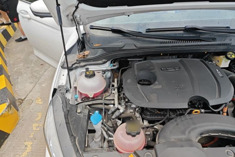 Used Geely Auto Emgrand L HiP 2024 Longteng Edition 1.5TD-DHT Pro 100KM Excellence Model Engine Bay Right