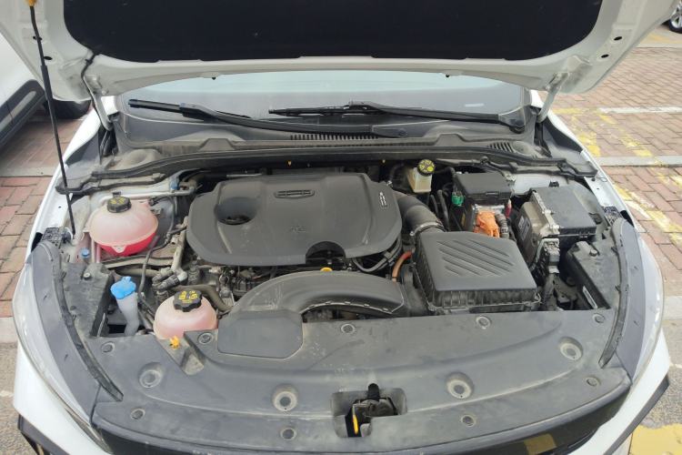 Used Geely Auto Emgrand L HiP 2024 Champion Edition 1.5TD-DHT Pro 100KM Excellence Model Engine Bay