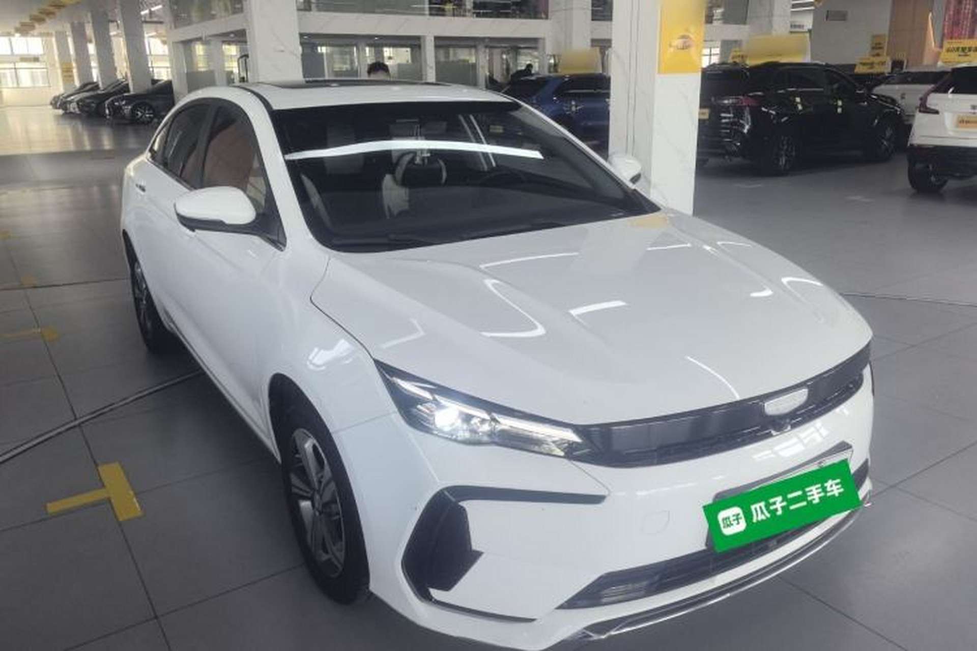 Used Geely Auto Emgrand L HiP 2024 Longteng Edition 1.5TD-DHT Pro 100KM Superior Model Exterior 1