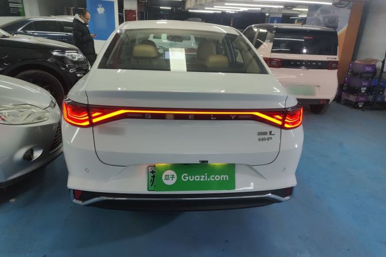 Used Geely Auto Emgrand L HiP 2024 Champion Edition 1.5TD-DHT Pro 100KM Excellence Model Exterior 4