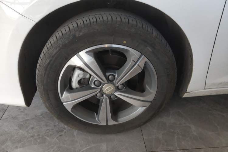 Used Geely Auto Emgrand L HiP 2024 Longteng Edition 1.5TD-DHT Pro 100KM Superior Model Exterior 7