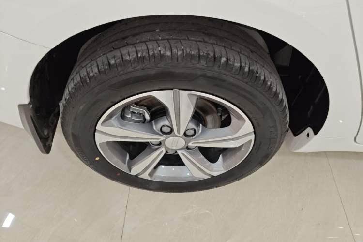 Used Geely Auto Emgrand L HiP 2024 Longteng Edition 1.5TD-DHT Pro 100KM Superior Model Exterior 8
