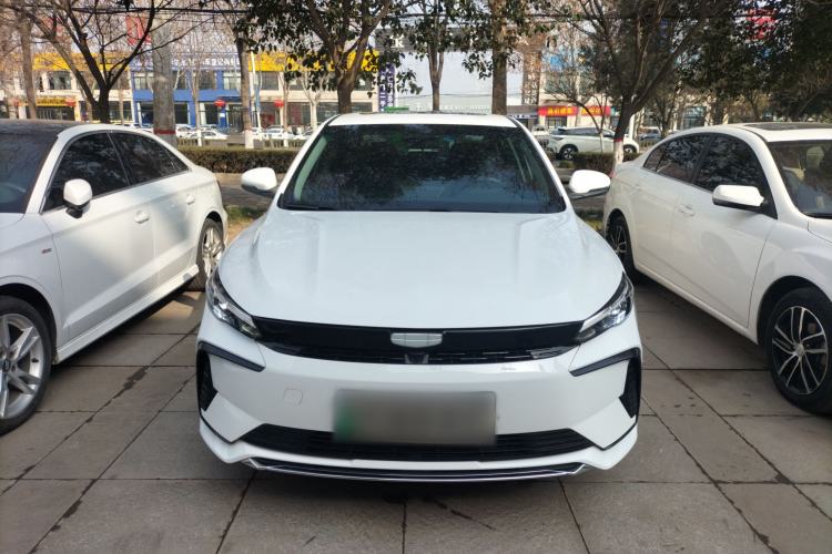 Used Geely Auto Emgrand L HiP 2024 Champion Edition 1.5TD-DHT Pro 100KM Superior Model Front