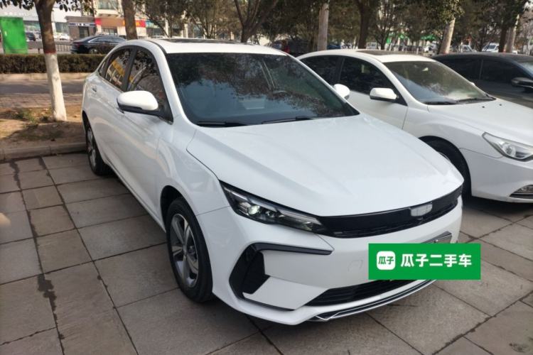Used Geely Auto Emgrand L HiP 2024 Champion Edition 1.5TD-DHT Pro 100KM Superior Model Front Right 45 Deg