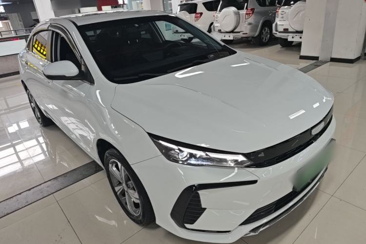 Used Geely Auto Emgrand L HiP 2024 Champion Edition 1.5TD-DHT Pro 100KM Superior Model Front Right 45 Deg