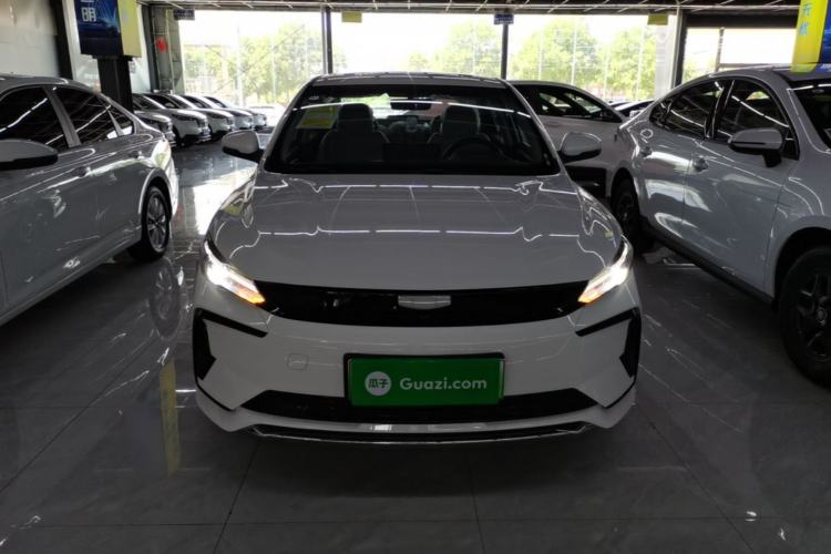 Used Geely Auto Emgrand L HiP 2024 Champion Edition 1.5TD-DHT Pro 100KM Superior Model Front