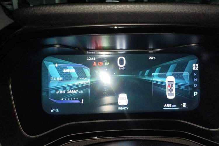 Used Geely Auto Emgrand L HiP 2024 Champion Edition 1.5TD-DHT Pro 100KM Superior Model Instrument Cluster