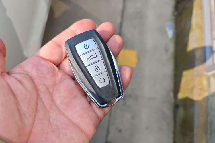 Used Geely Auto Emgrand L HiP 2024 Champion Edition 1.5TD-DHT Pro 100KM Excellence Model Interior 1