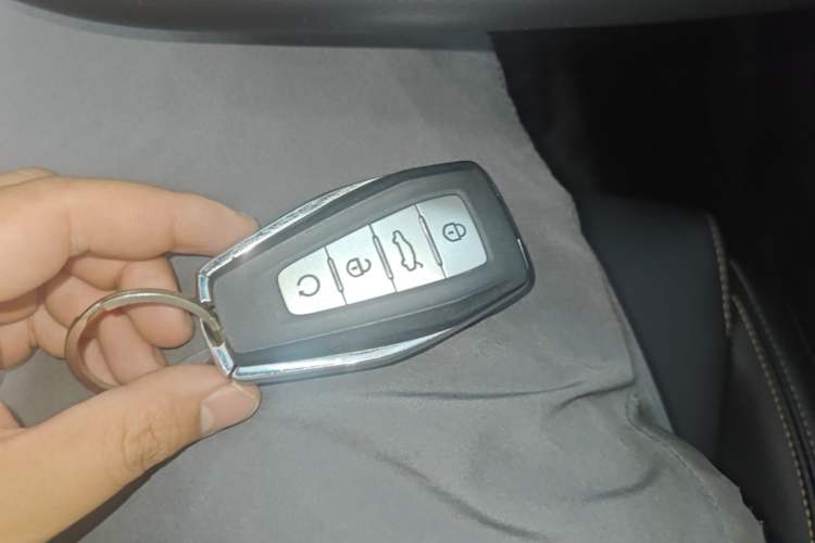 Used Geely Auto Emgrand L HiP 2024 Longteng Edition 1.5TD-DHT Pro 100KM Superior Model Interior 1