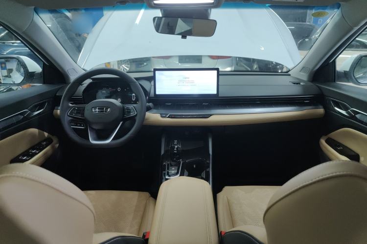 Used Geely Auto Emgrand L HiP 2024 Champion Edition 1.5TD-DHT Pro 100KM Excellence Model Interior 2
