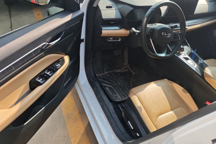 Used Geely Auto Emgrand L HiP 2024 Champion Edition 1.5TD-DHT Pro 100KM Excellence Model Interior 2