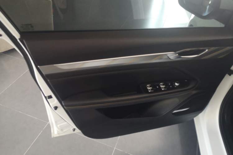 Used Geely Auto Emgrand L HiP 2024 Champion Edition 1.5TD-DHT Pro 100KM Superior Model Left Front Door Interior