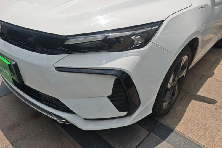 Used Geely Auto Emgrand L HiP 2024 Longteng Edition 1.5TD-DHT Pro 100KM Excellence Model Left Front Headlight