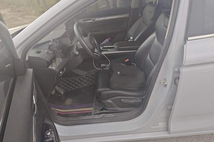 Used Geely Auto Emgrand L HiP 2024 Champion Edition 1.5TD-DHT Pro 100KM Superior Model Left Front Seat