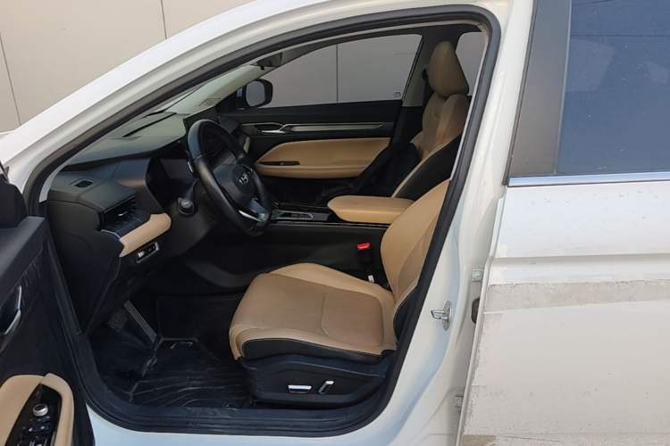 Used Geely Auto Emgrand L HiP 2024 Champion Edition 1.5TD-DHT Pro 100KM Excellence Model Left Front Seat