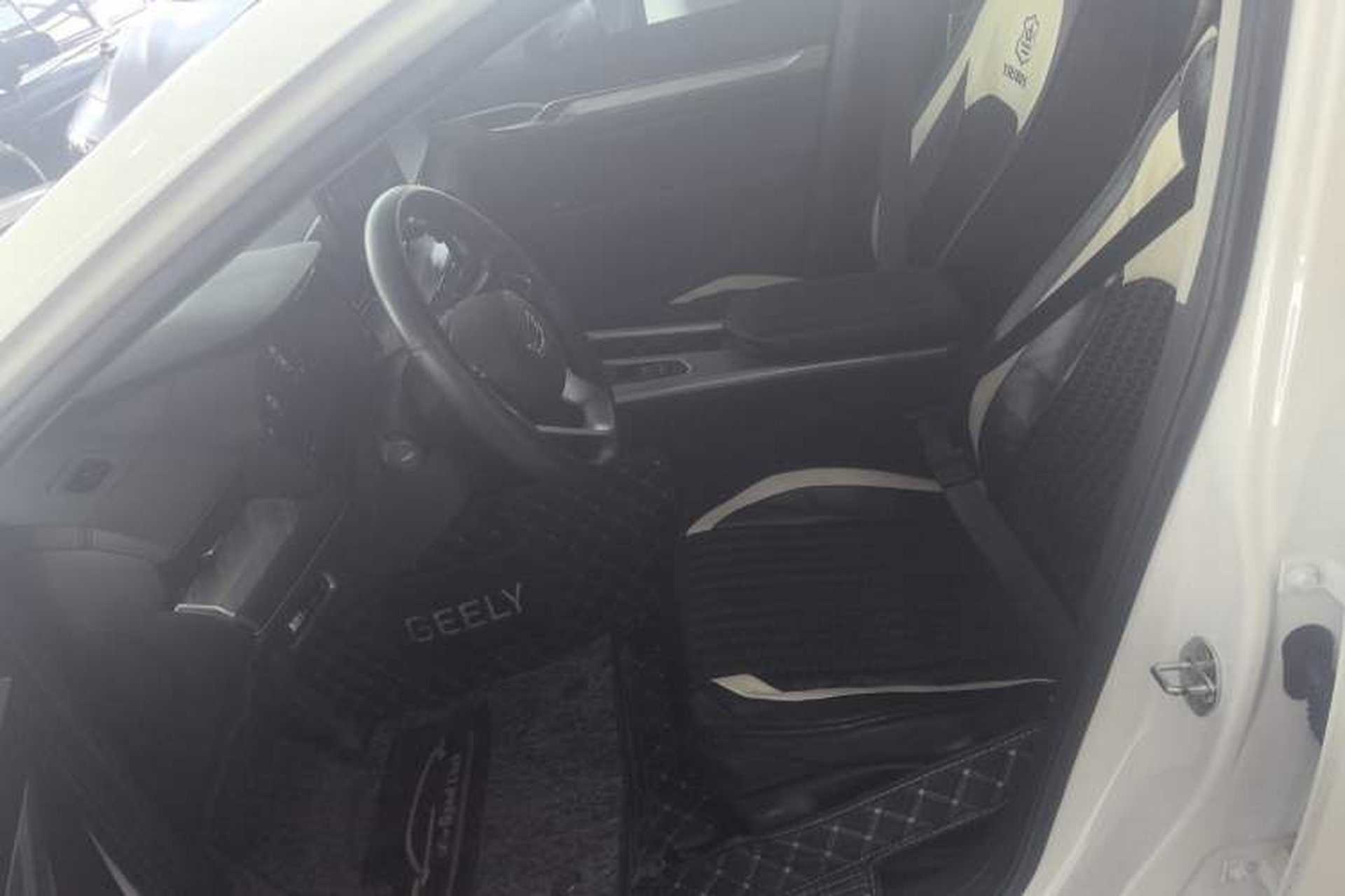 Used Geely Auto Emgrand L HiP 2024 Longteng Edition 1.5TD-DHT Pro 100KM Superior Model Left Front Seat