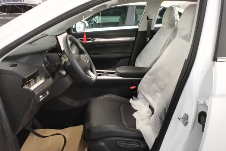 Used Geely Auto Emgrand L HiP 2024 Champion Edition 1.5TD-DHT Pro 100KM Superior Model Left Front Seat